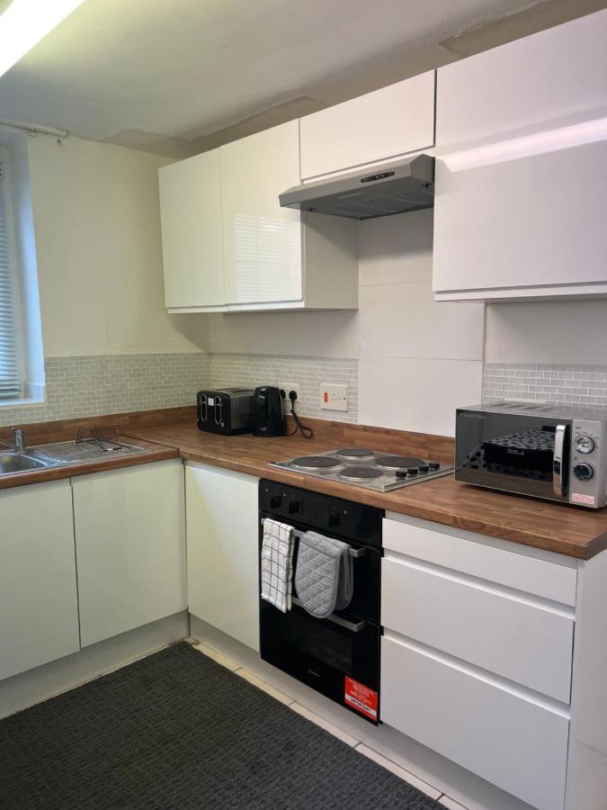 2 Bedroom Flat, 2 Minutes Walk To Bethnalgreen Station, Central London Exteriör bild
